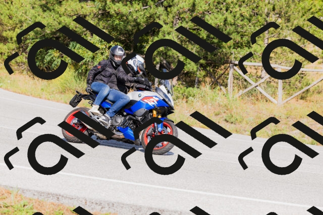 202509131551-_04A9763_c3