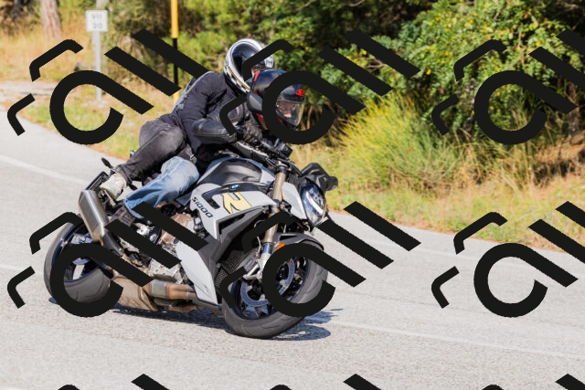 202509131551-_04A9768_c3