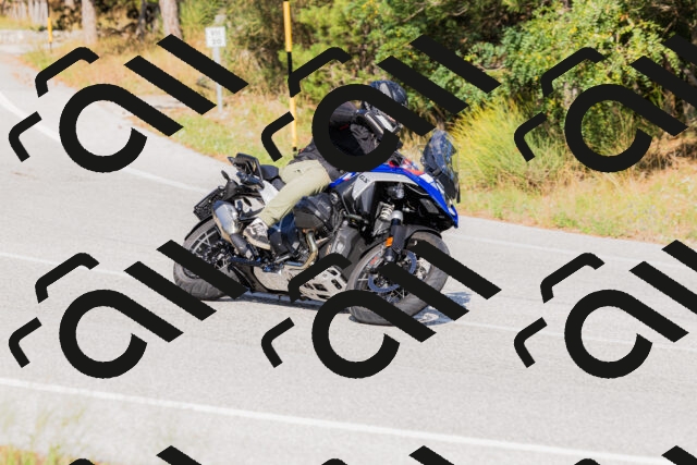 202509131556-_04A9779_c3