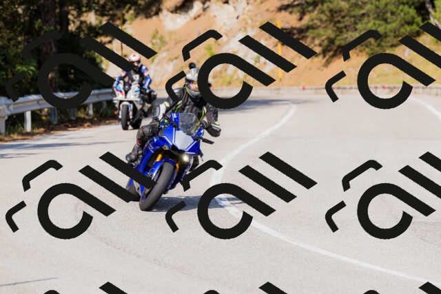 202509131557-_04A9782_c3