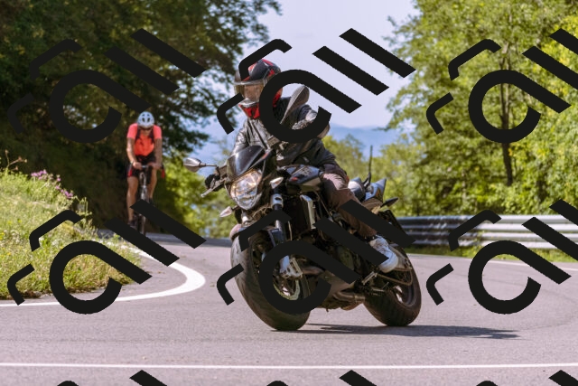 202509131058-_DSC9839_d1_