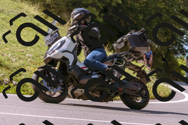 202509131103-_DSC9855_d1_