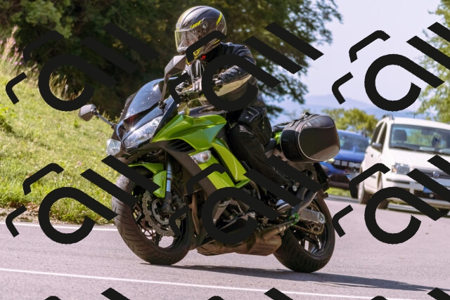 202509131104-_DSC9862_d1_