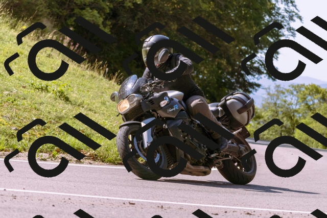 202509131112-_DSC9880_d1_