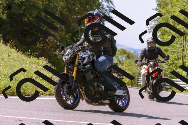 202509131119-_DSC9896_d1_