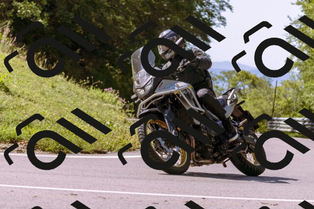 202509131130-_DSC9931_d1_