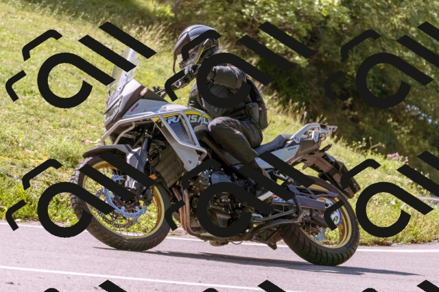 202509131130-_DSC9932_d1_