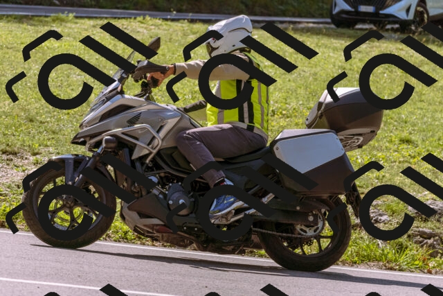 202509131154-_DSC0011_d1_