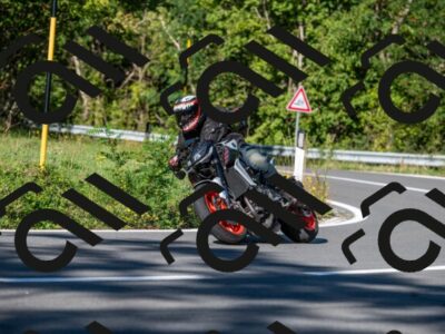 202509131002-M22_0777_m2_