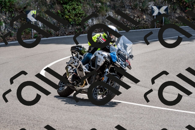 202509131253-DSC_9142_d2_