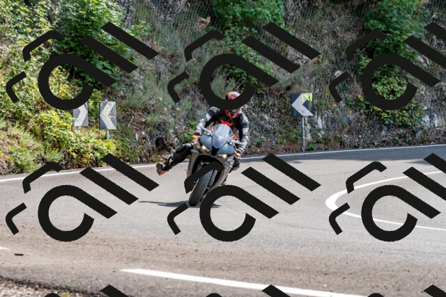 202509131256-DSC_9157_d2_