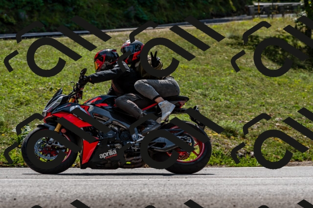 202509131304-DSC_9220_d2_