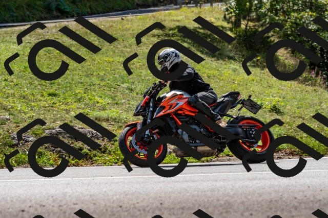 202509131304-DSC_9228_d2_