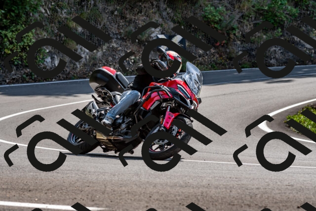 202509131306-DSC_9242_d2_