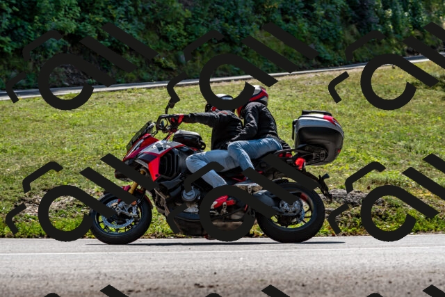 202509131325-DSC_9297_d2_