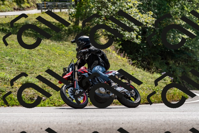 202509131411-DSC_9407_d2_