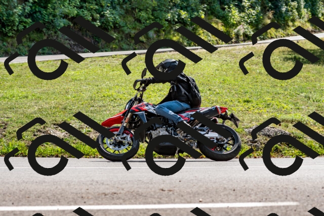 202509131411-DSC_9408_d2_