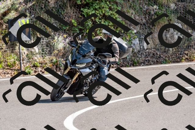 202509131426-DSC_9474_d2_