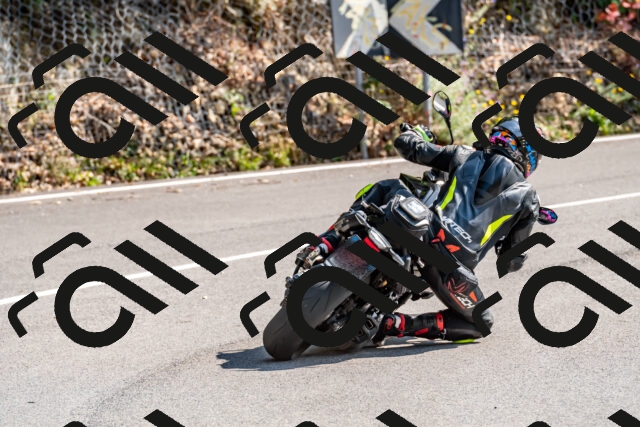 202509131454-DSC_9543_d2_