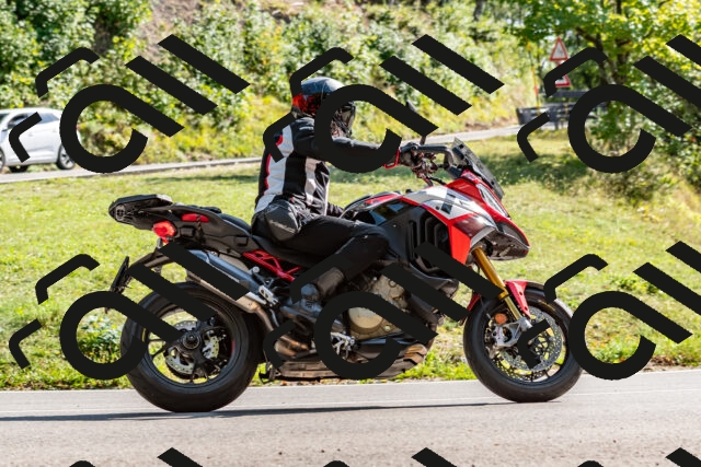 202509131539-DSC_9766_d2_