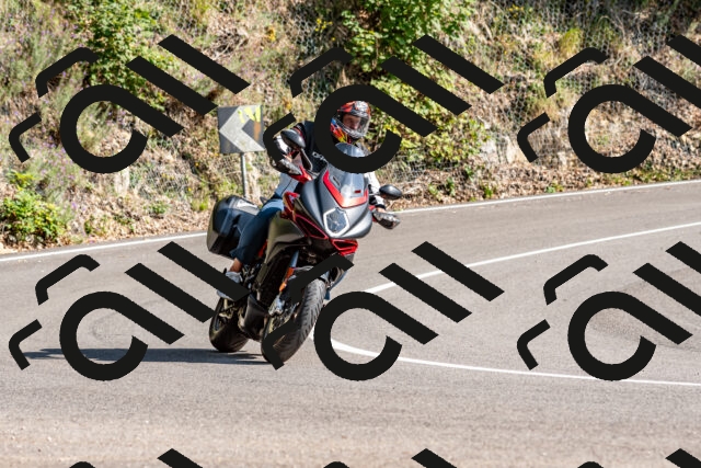 202509131559-DSC_9864_d2_