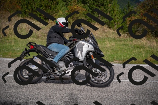 20250914100533-500_6503_am_