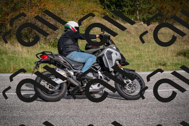 20250914100534-500_6504_am_