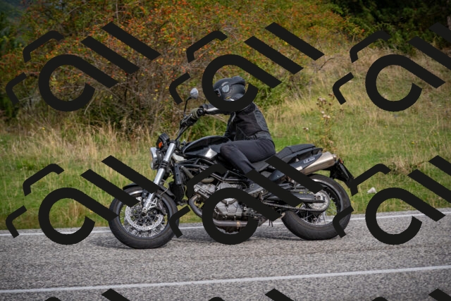 20250914100954-500_6517_am_