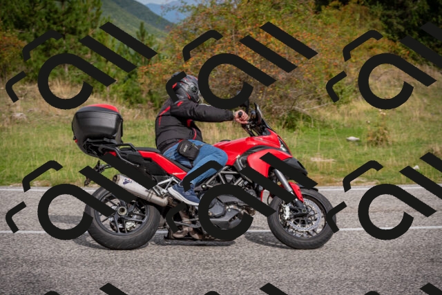 20250914101011-_5005591_am_