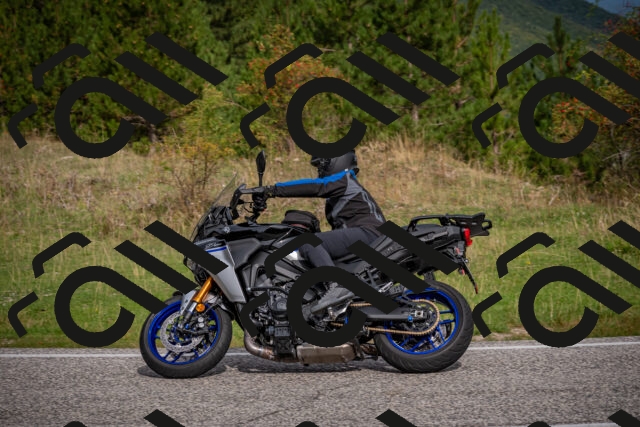 20250914101031-_5005600_am_