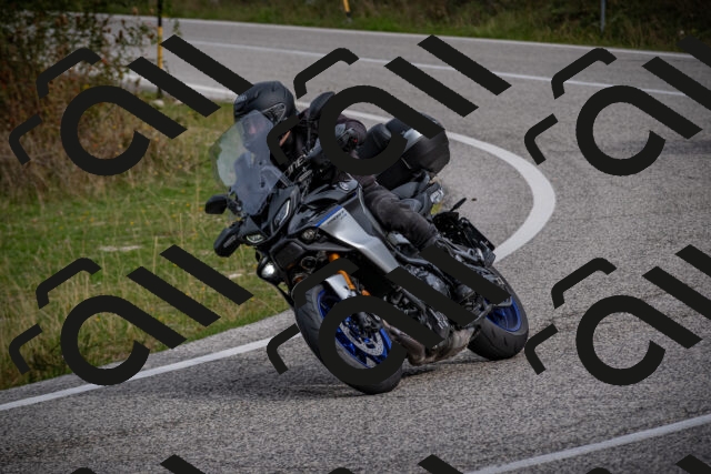 20250914101037-500_6521_am_