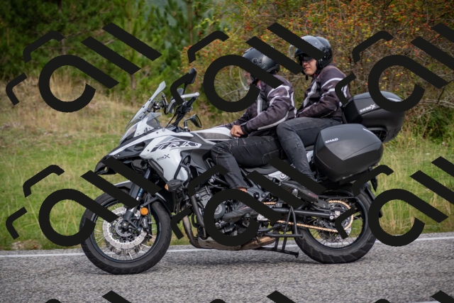 20250914101222-500_6540_am_