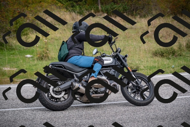 20250914101349-500_6554_am_