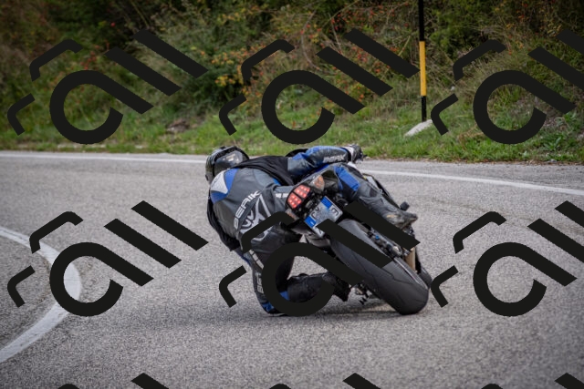 20250914101933-500_6585_am_