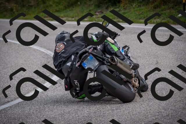 20250914101940-500_6589_am_