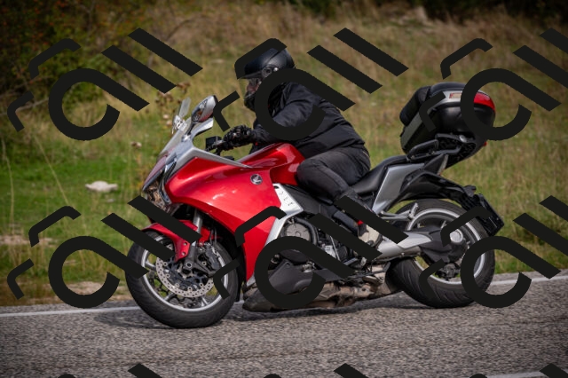 20250914103751-Z62_5259_am_