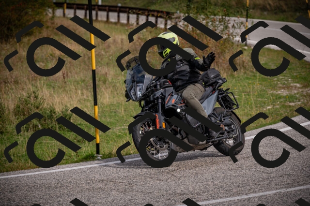 20250914104117-Z62_5282_am_