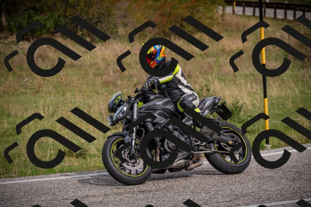 20250914104118-Z62_5283_am_