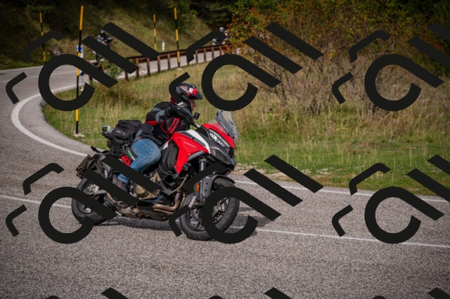 20250914104434-Z62_5319_am_