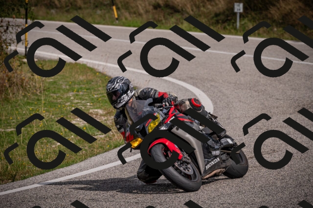 20250914110347-Z62_5521_am_