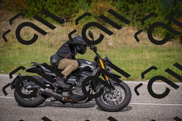 20250914110553-Z62_5539_am_