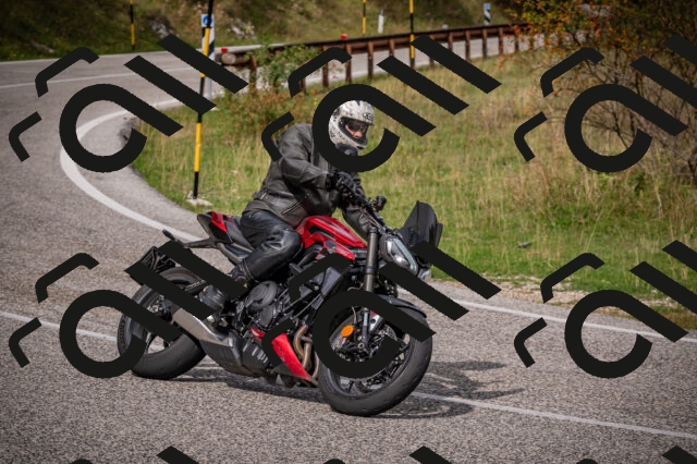 20250914110730-Z62_5582_am_