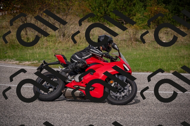 20250914110745-Z62_5594_am_