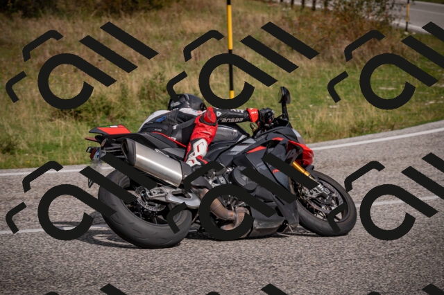 20250914110850-Z62_5612_am_