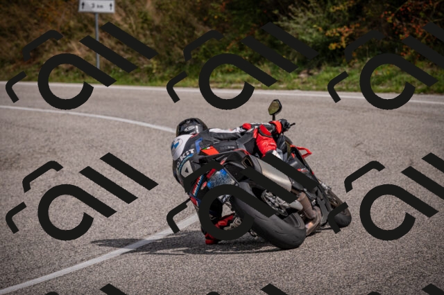 20250914110851-Z62_5614_am_