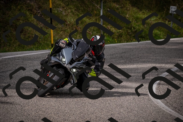 20250914110907-Z62_5618_am_