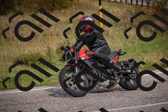 20250914111036-Z62_5633_am_