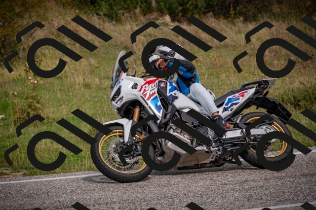 20250914111118-Z62_5647_am_