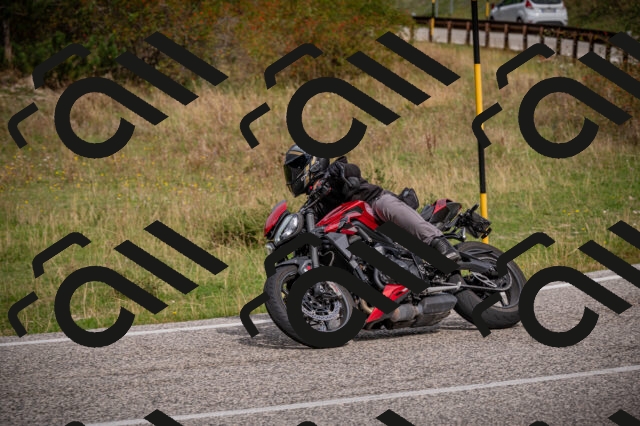 20250914111240-Z62_5667_am_