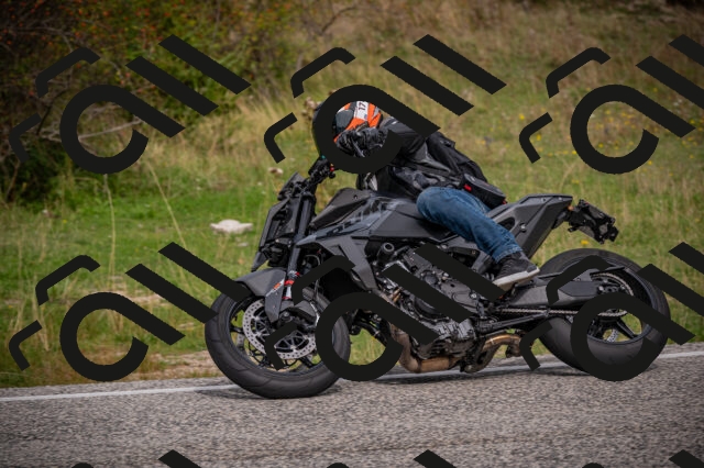 20250914111539-Z62_5699_am_